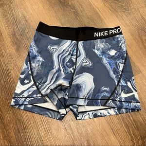 🖤 Nike pro spandex shorts